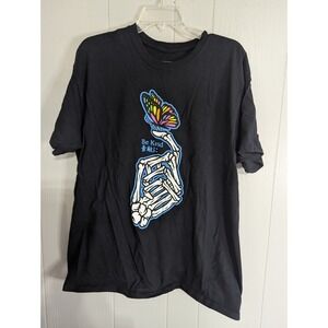 Pleasant getaway Adult XL BE KIND Skeleton Hand Butterfly on finger black shirt